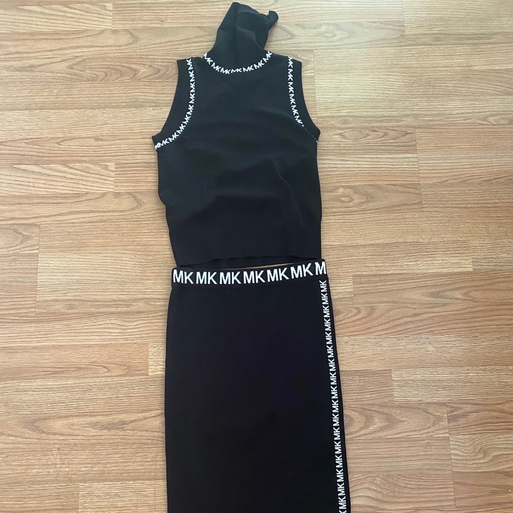 Michael Kors 2-piece set
